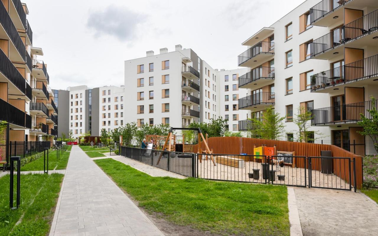 ורשה Wola Skwer Happy Apartment מראה חיצוני תמונה