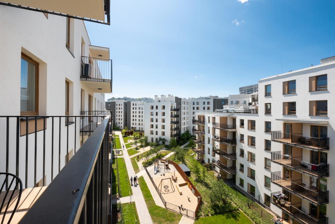 ורשה Wola Skwer Happy Apartment מראה חיצוני תמונה